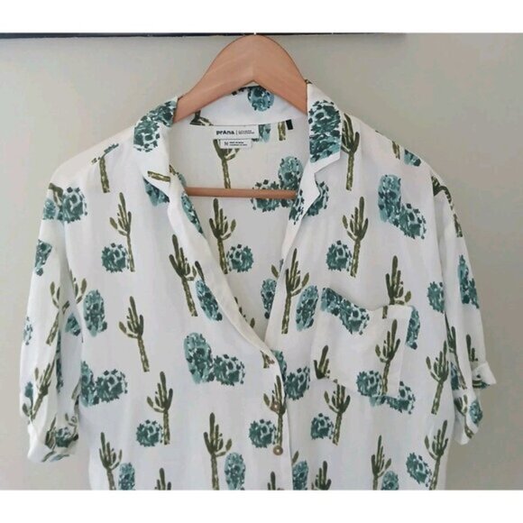 Prana Button Front Iguala Top - Picture 2 of 8